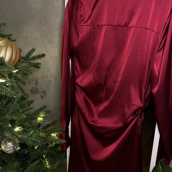 🌙RED SILK DRESS   💃🏻 - Picture 4 of 9